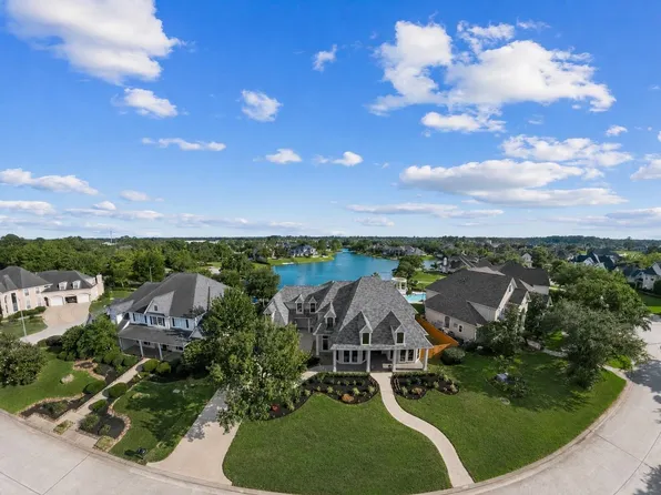 15307 Hilltop View Dr, Cypress, TX 77429