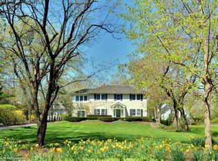 580 Washington Rd, Lake Forest, IL 60045