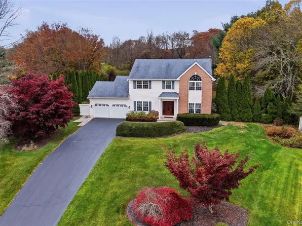 48 Windcrest Drive, Manorville, NY 11949