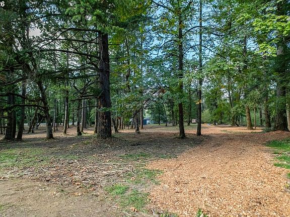 2nd image of NW Valley View Dr #1101