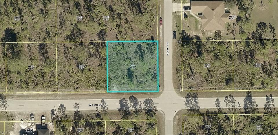 1st image of 1400 W 10th St