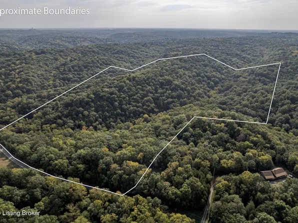 8001 Covington Ridge Rd, Westport, KY 40077