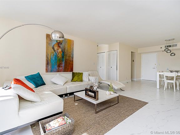 4th image of 3300 NE 192nd St #Lp17