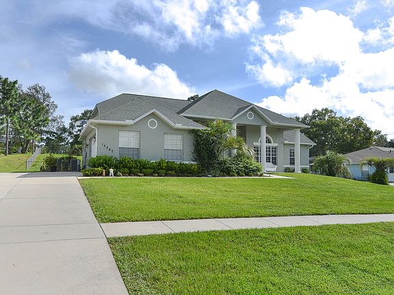 2nd image of 13367 Elise Ln