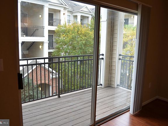 5th image of 12921 Centre Park Cir APT 301