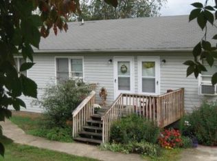 30 Kelly St APT A, Canton, NC 28716