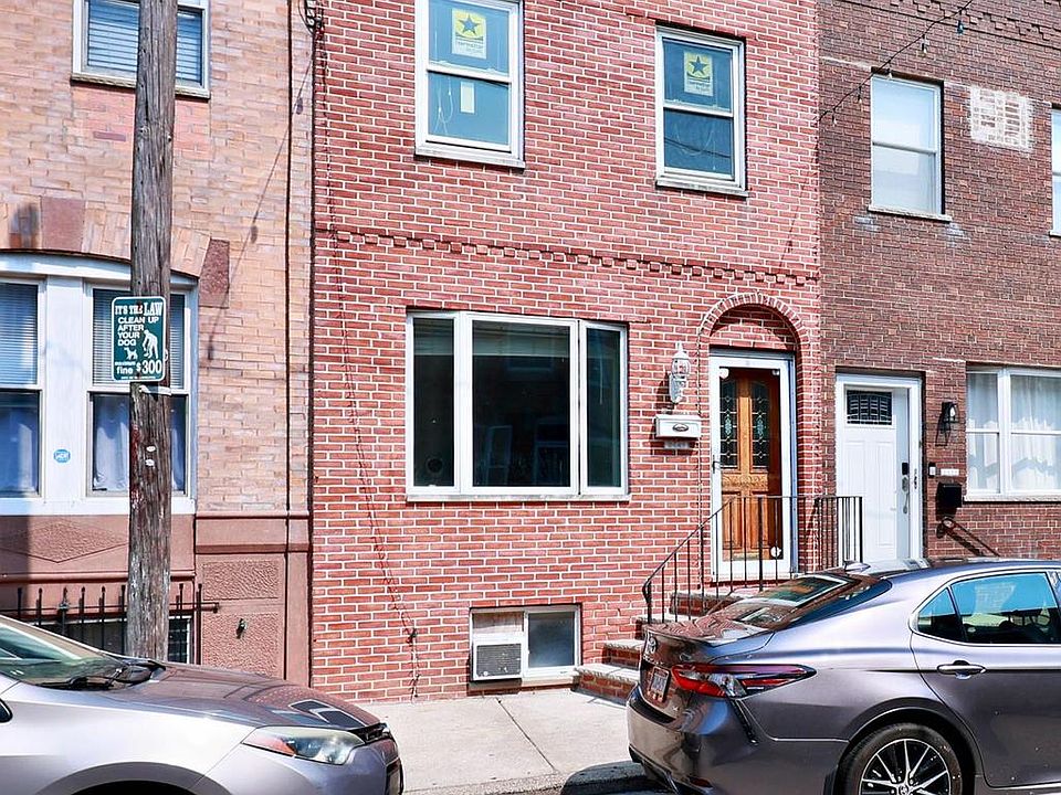 1st image of 2441 S Hutchinson St