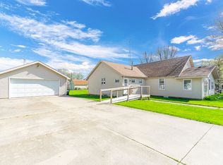 560 Lake St, South Wilmington, IL 60474