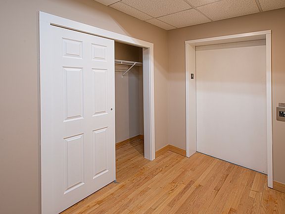 5th image of 140 Main St #4