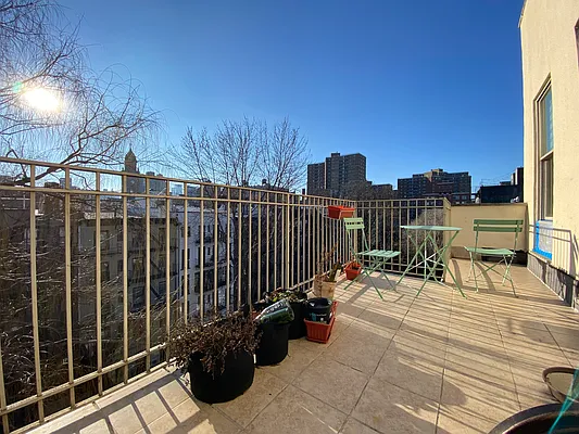 Rented by Corcoran | media 2