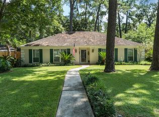 6527 Blue Hills Rd, Houston, TX 77069