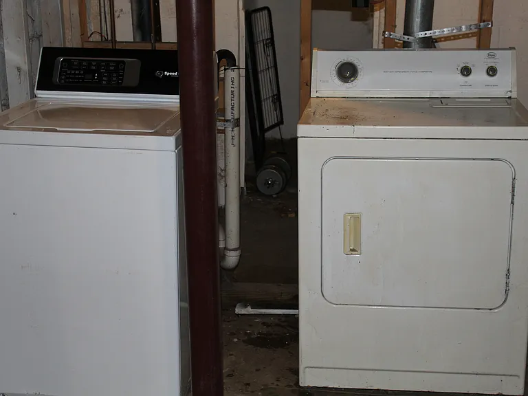 110 Ballard St #1 — Photo 20