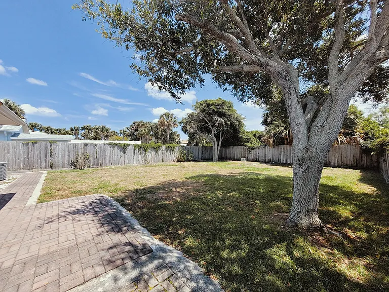 450 Zelda Blvd — Photo 17