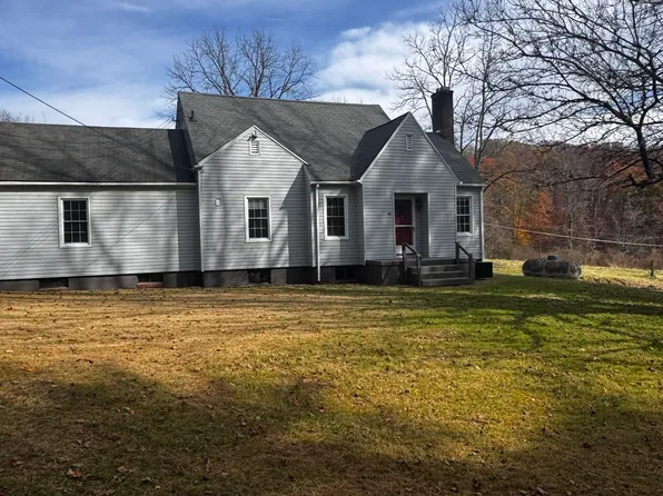 78 Nichols Rd, Bridgeport, WV 26330