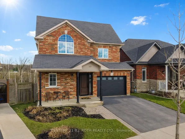 30 Megan Cres, Barrie, ON L4N 6E2
