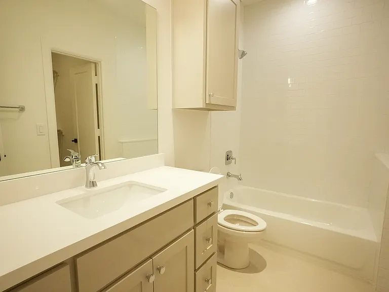 3529 Asbury St — Photo 20
