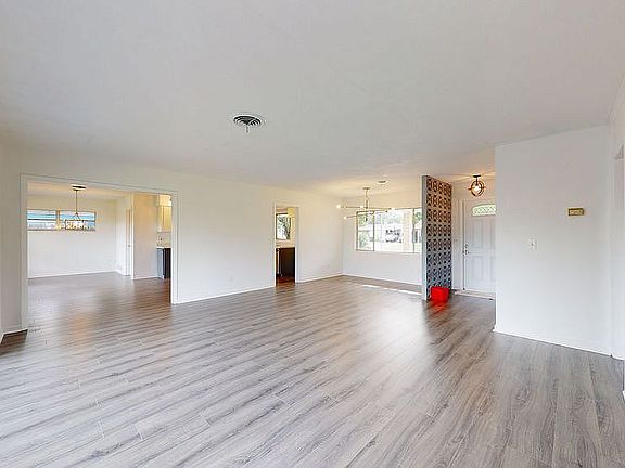 3rd image of 1151 Edith Dr