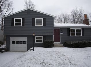 8738 Ripton Dr, Powell, OH 43065