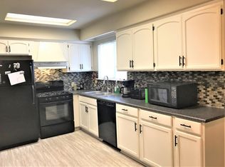 3263 Daisy St, Anderson, CA 96007