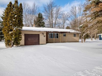 1021 W Kalkaska Rd, Kalkaska, MI, 49646