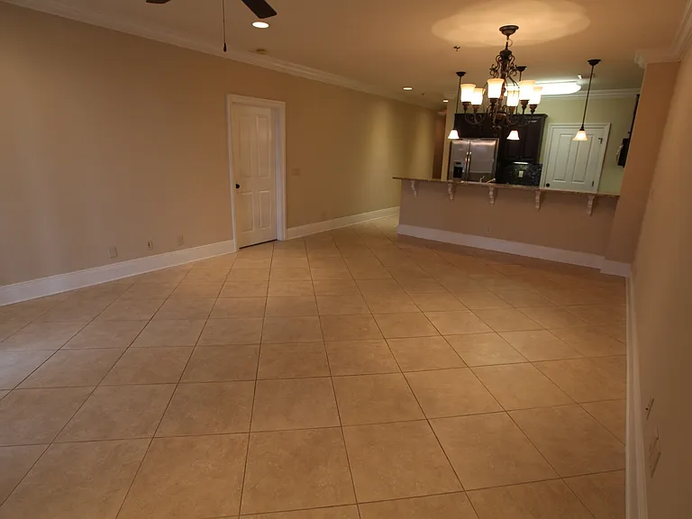 234 W Magnolia Ave #311 — Photo 4