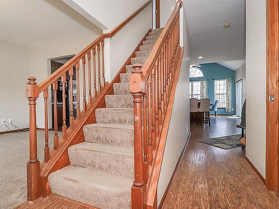 2nd image of 131 Waite Farms Ln