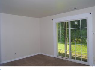 810 N Forklanding Rd #307-U307, Maple Shade, NJ 08052