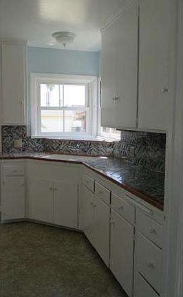 4th image of 16609 Kristin Ave