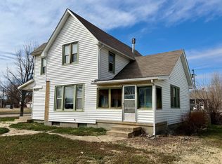805 N Walnut St, Beloit, KS 67420
