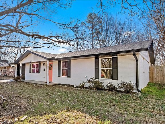 3rd image of 2003 Dee Ave