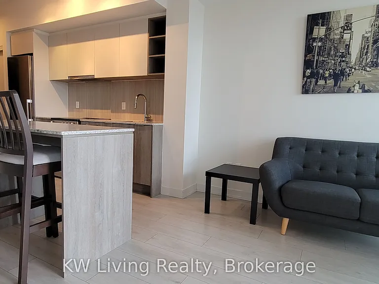 31 Tippett Rd #1117 — Photo 3