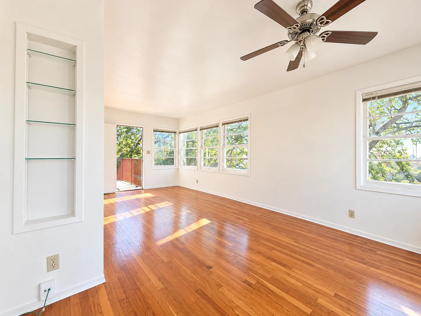 1 bed, 600 sqft, $2,000 — Photo 3