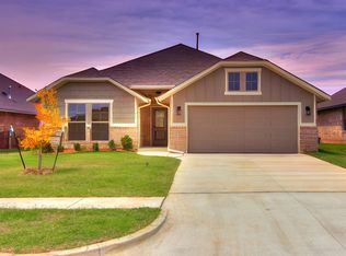 527 Cherrybark Dr, Washington, OK 73093