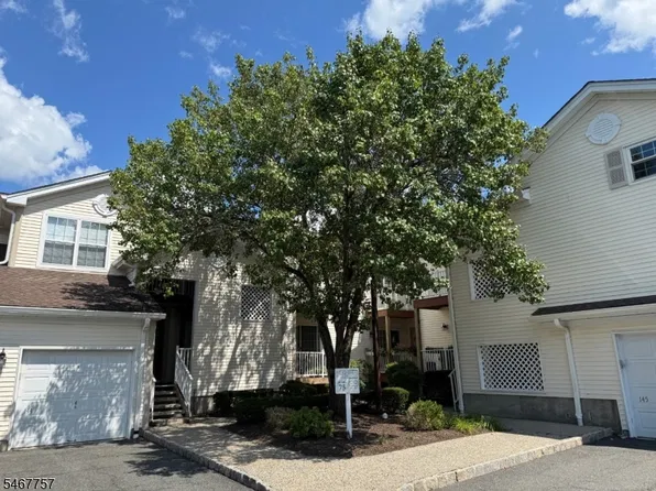 140 Potomac Dr, Basking Ridge, NJ 07920