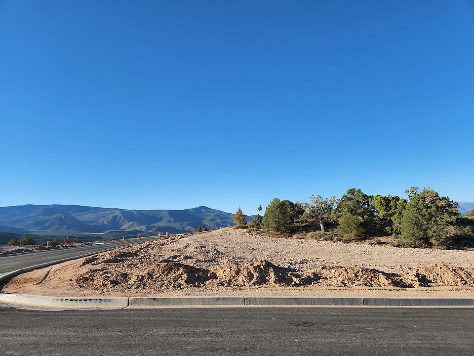 1st image of 1704 Sunny Hills Cir