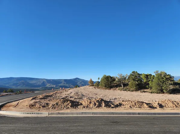 1704 Sunny Hills Cir, Cedar City, UT 84720