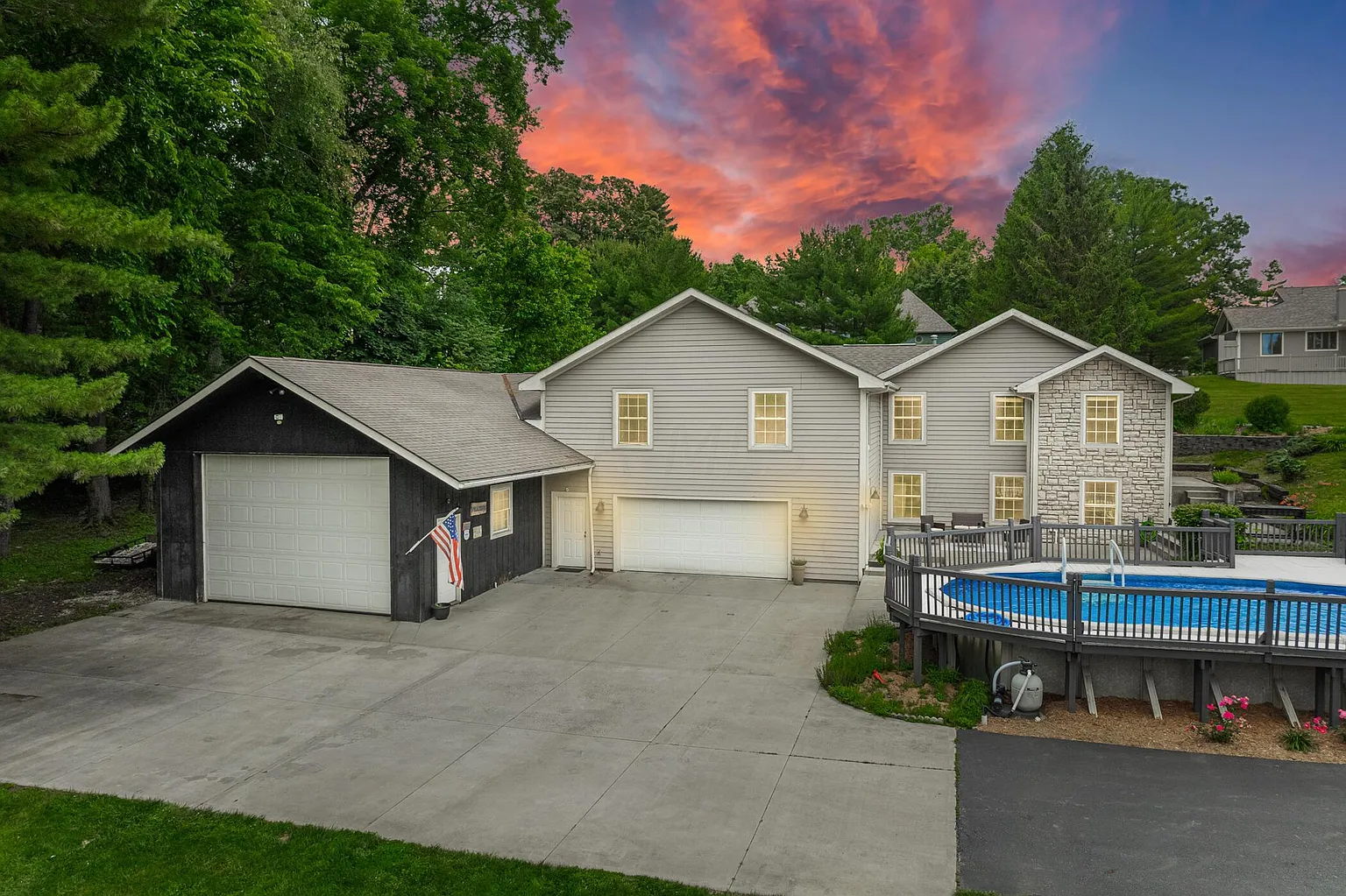 21 Buckeye Blvd photo 1