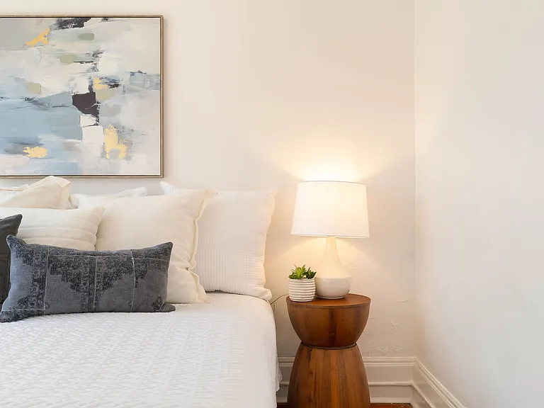 118 NW King Ave #21 — Photo 16