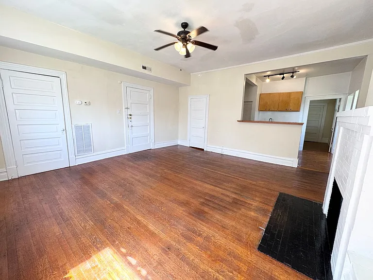 121 S Boylan Ave — Photo 6