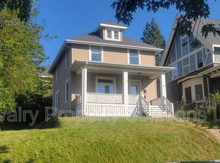 1901 E 5th St #MAY-26-2, Duluth, MN 55812