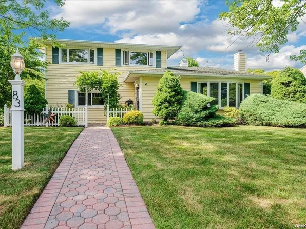 83 Lagoon Boulevard, Massapequa, NY 11758