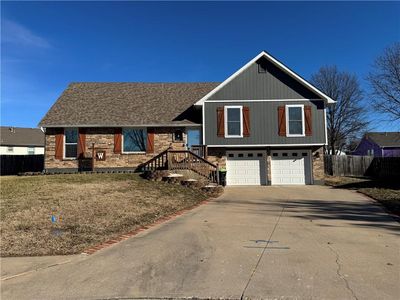 105 Horizon Ave, Harrisonville, MO, 64701