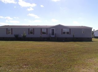 106 Maggie Rd, Mount Olive, NC 28365