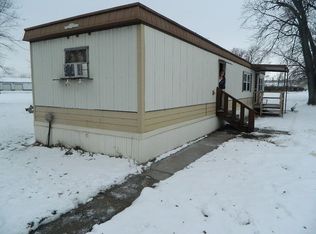 112 Courtside Plz, Kankakee, IL 60901