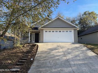 10320 Boston Ln, Knoxville, TN 37932