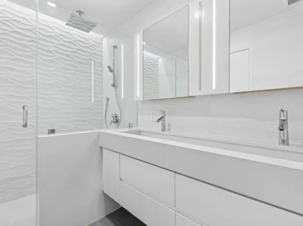 240 West 123rd Street image 8 of 12