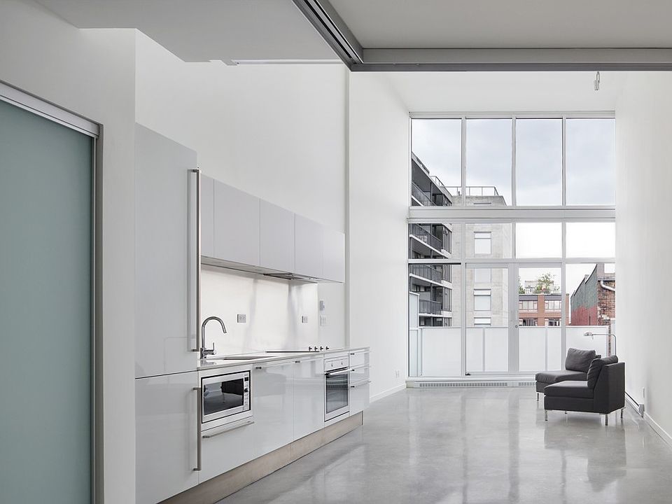 2nd image of 1204 S Oceanshore Blvd ##7