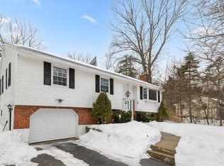 39 Laurelwood Rd, Rutland, MA 01543
