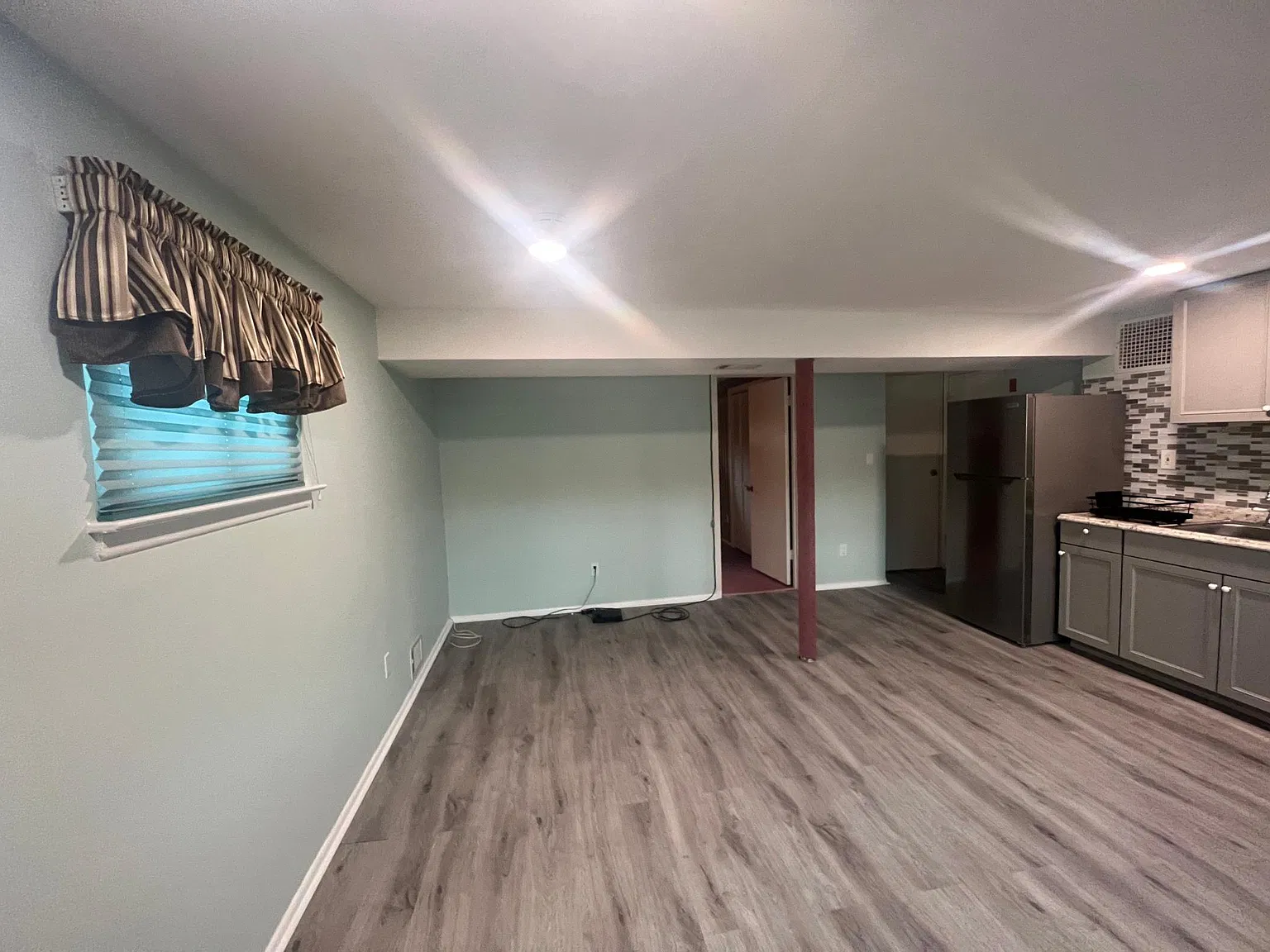 1 bed, 500 sqft, $1,800 — Photo 3