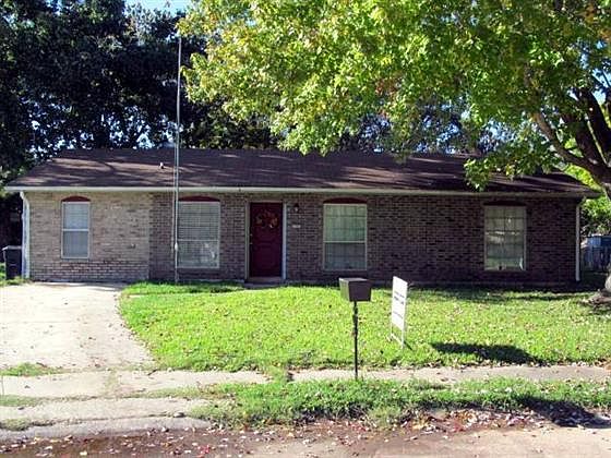 1st image of 1505 Pennsboro Cir